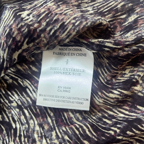 Theory 100% Silk Printed Blouse S127-58 - Picture 3 of 4